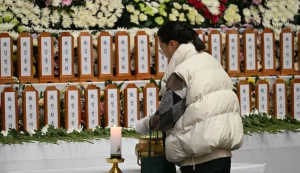 tragedi-pesawat-jeju-air-korea-selatan-gelar-masa-berkabung-nasional-selama-7-hari